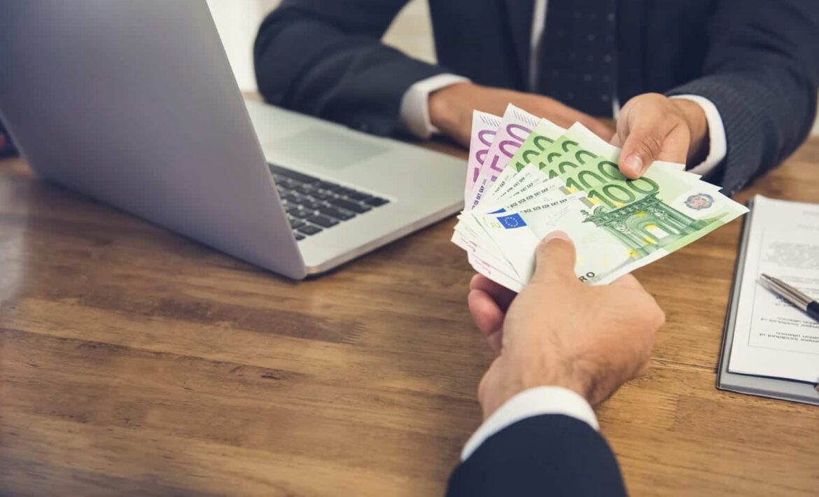SGP Credit - Personal Loan With Low Interest Rate | Why is borrowing from an unlicensed money lender a bad idea? SGP Credit - Personal Loan With Low Interest Rate | Why is borrowing from an unlicensed money lender a bad idea?